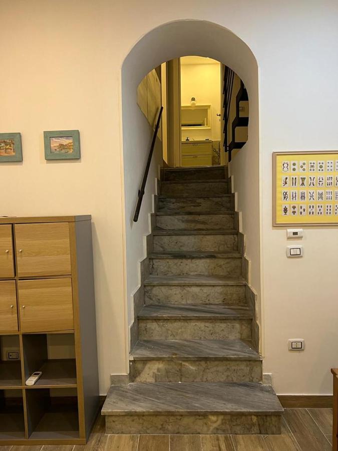 Appartement Casa Gaia A Due Passi Dal Duomo à Naples Extérieur photo