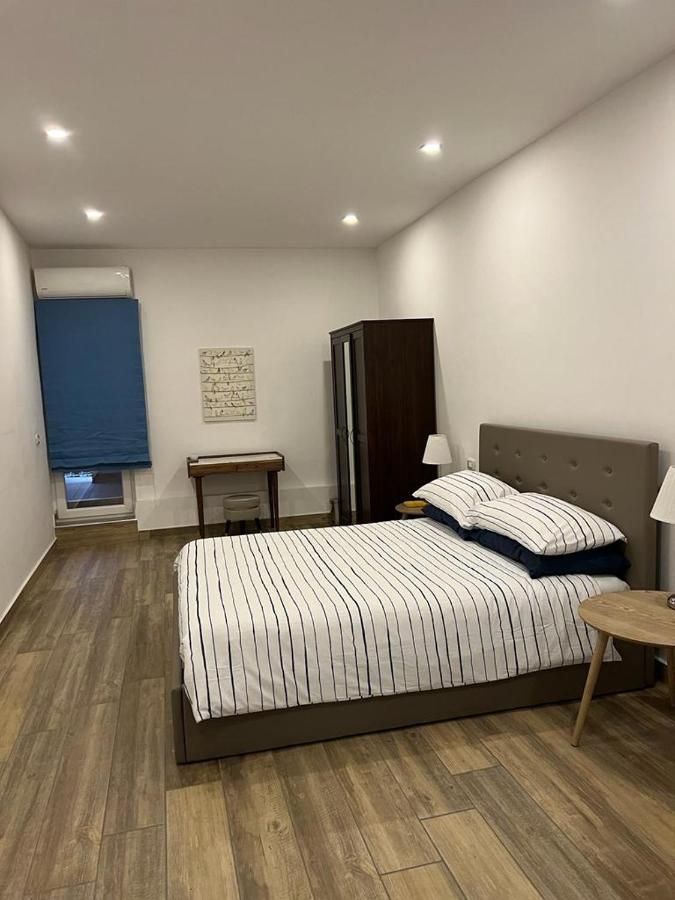 Appartement Casa Gaia A Due Passi Dal Duomo à Naples Extérieur photo
