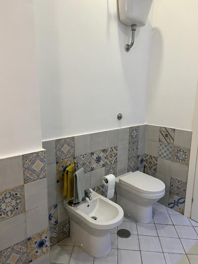 Appartement Casa Gaia A Due Passi Dal Duomo à Naples Extérieur photo