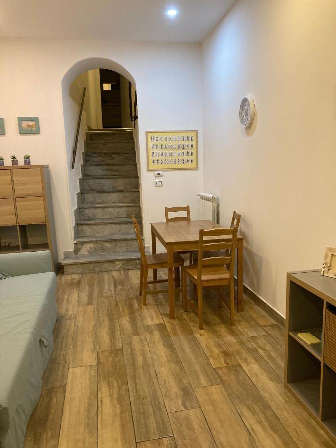 Appartement Casa Gaia A Due Passi Dal Duomo à Naples Extérieur photo